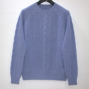 Cable Round Neck Sweter