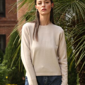 Round Neck Pullover